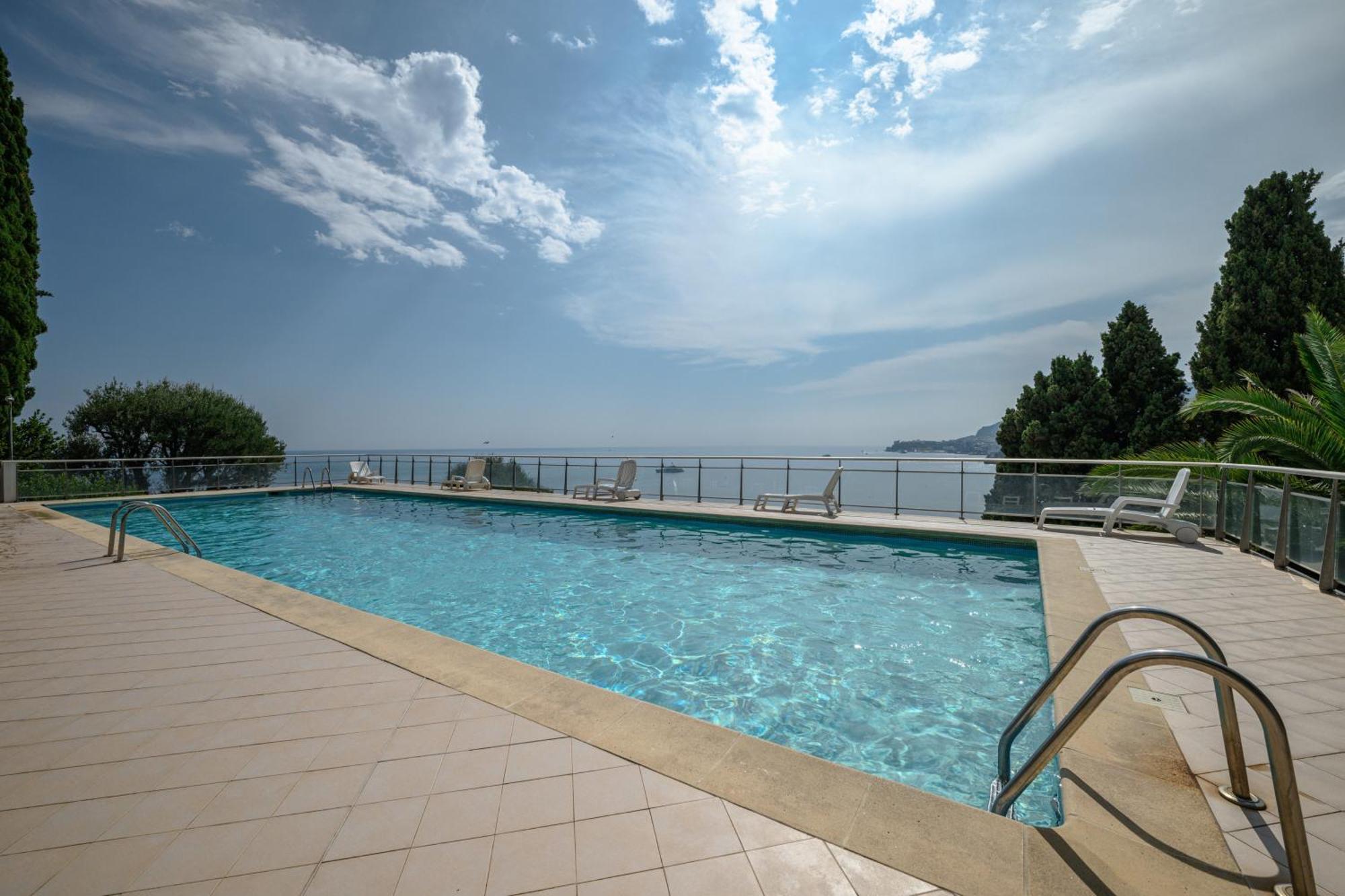 Le Coq Massolin Roquebrune-Cap-Martin Zewnętrze zdjęcie